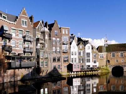 Historische Bebauung an Gracht in Rotterdam