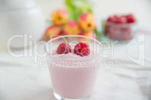 Joghurt mit Beeren