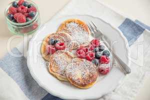 Pancakes mit Beeren