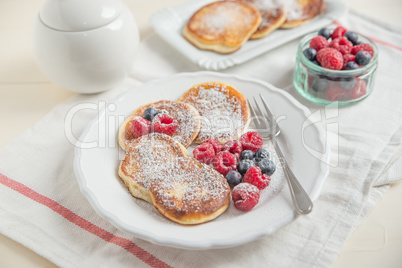 Pancakes mit Beeren