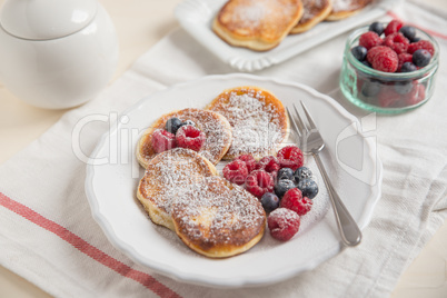 Pancakes mit Beeren