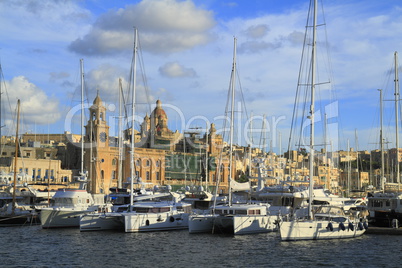 View of the Grand harbor and Fort Saint Angelo