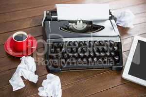 front view of typewriter putting on a desk