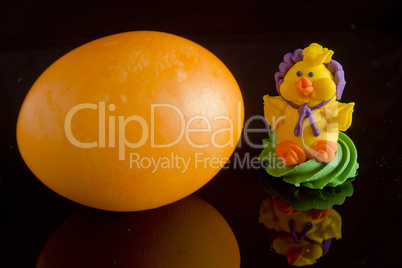 Easter egg and decoration for the cake