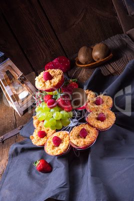 Cheesecake Muffins with raspberry