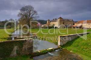 Ozenay Chateau - Chateau Ozenay in France