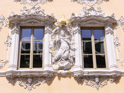 Falkenhaus mit Rokokofassade