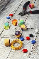 Accessories for creativity in needlework