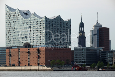 Hamburger Michel und Elbphilharmonie