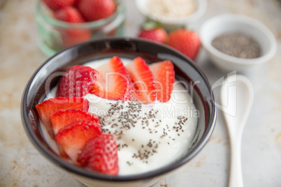 Joghurt mit Beeren