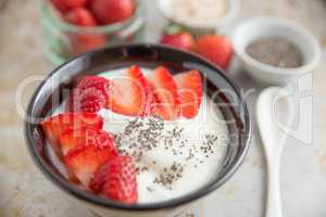 Joghurt mit Beeren