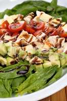 Salad with spinach and avocado