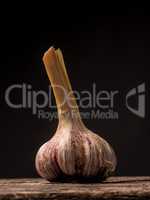 Fresh garlic on wood