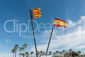 Flaggen Spaniens und der Stadt Valencia