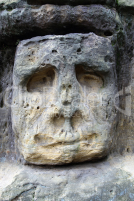 Bizarre Stone Heads - Rock Sculptures