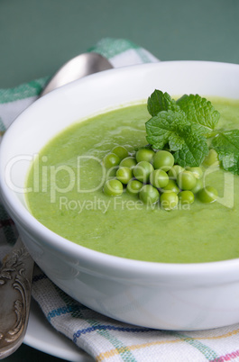 Pea soup puree