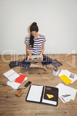 Business woman typing on your computer