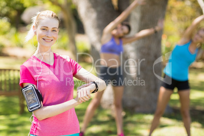 Fit women warming up