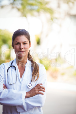 Portrait of a nurse with a serious look and arms crossed