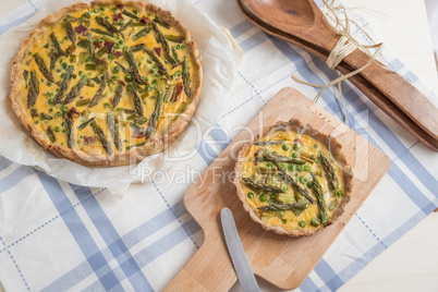 Spargel Quiche