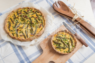 Spargel Quiche