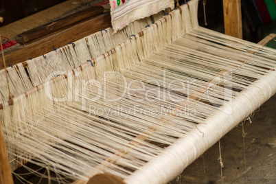 Weaving Loom and thread of yarn