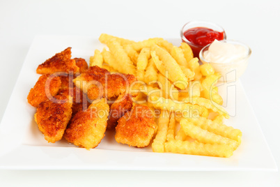 Pommes und Nuggets