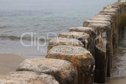 Buhnen an der Ostsee