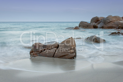 Felsen im Meer