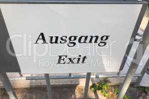 Ausgang sign meaning exit