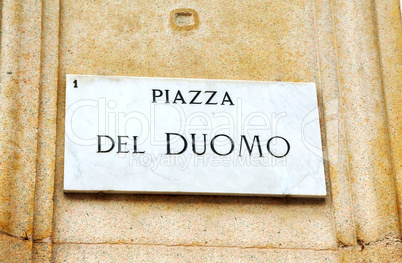 Piazza Duomo sign in Milan