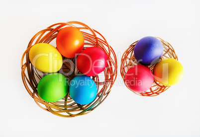 Baskets with Easter eggs