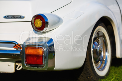 Back view of Mitsuoka Le-Seyde.