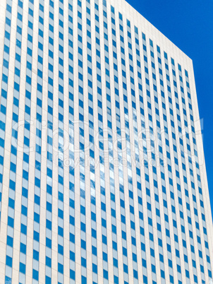 Fassade eines modernen Wohngebäudes in Paris, Frankreich Fassade eines modernen Wohngebäudes in Paris, Frankreich