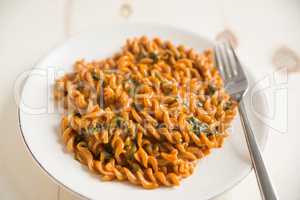 Pasta in Tomaten Spinat Sauce