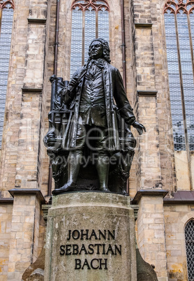 Neues Bach Denkmal HDR
