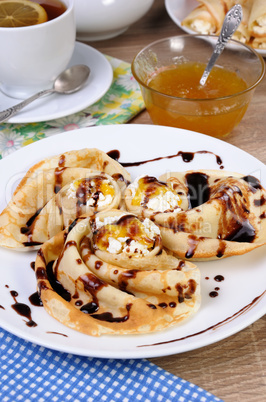 Pancake with cottage cheese