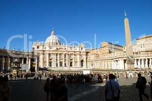 Petersplatz und Petersdom Vatikan
