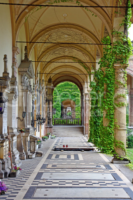 Mirogoj Arcade