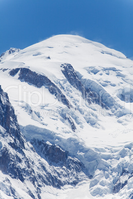 Mont Blanc an einem sonnigen Tag