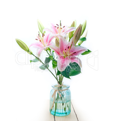 pink lily flower bouquet