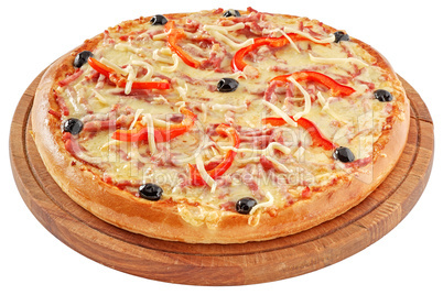 Classic pizza with tomatoes and red pepper