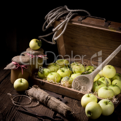 White transparent applesauce