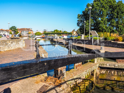 Lock gate in Stratford upon Avon HDR