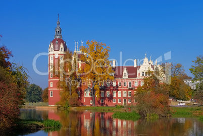 Bad Muskau Schloss - Bad Muskau palace in autumn
