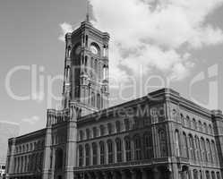 Rotes Rathaus in Berlin in black and white