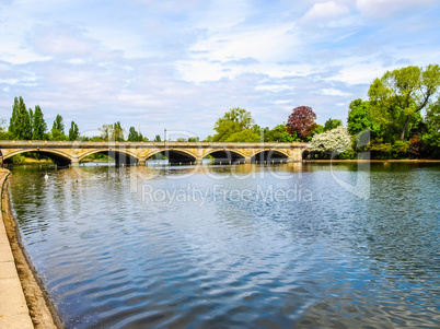 Serpentine lake, London HDR