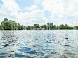 Serpentine lake, London HDR
