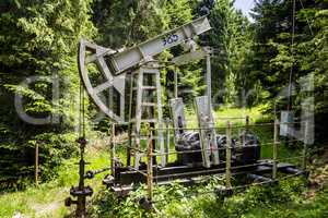 old-fashioned oil pump