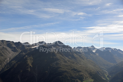 Blick von den Ötztaler zu den Stubaier Alpen